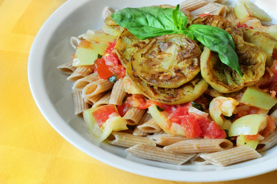 Low Calorie Snacks That Are Filling, Tasty, and Easy to Make