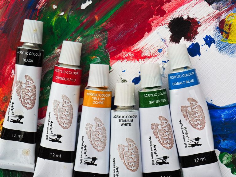 Titanium Dioxide: The Workhorse Pigment Behind Plastics, Packaging and Cosmetics